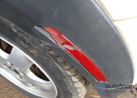 2008 Mini Cooper z USA, uszkodzony, nr VIN WMWMF33538TT62095